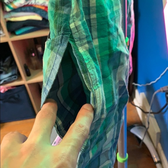 JACK WILLS TRAVEL ELASTIC SHORTS PLAID - Medium - Picture 3 of 5